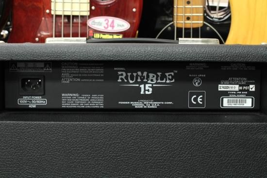 Fender RUMBLE 15 Bass Amp - Geek IN Box