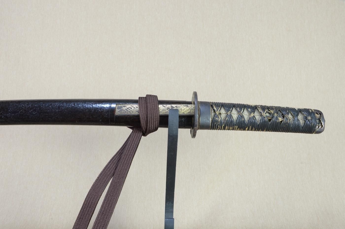 現在は伝承者の途絶えた貴重な柄巻き、研ぎ上がり・斬れ味保証】「長船