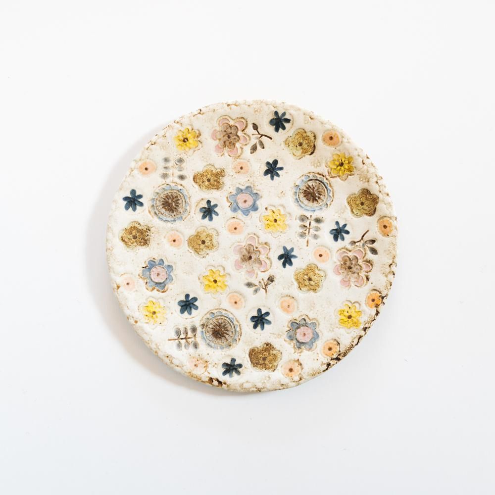 本田あつみ - 作家さんの器と暮らしにまつわる道具のお店｜イロドリ