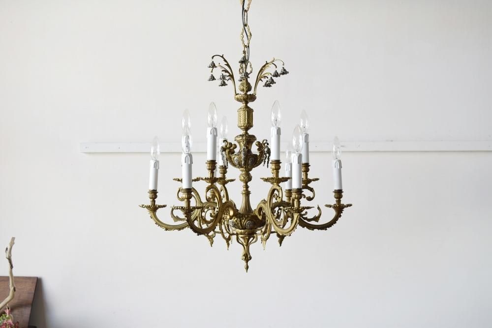 フランス製シャンデリア｜1920年代真鍮製 天使と花の彫刻