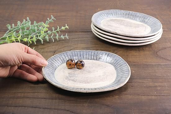 リスの木食器工房 オーバルプレート 中 呉須巻 - 美濃焼とやちむんと
