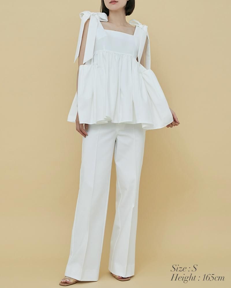 ストラップリボントップス(ホワイト) - seventen