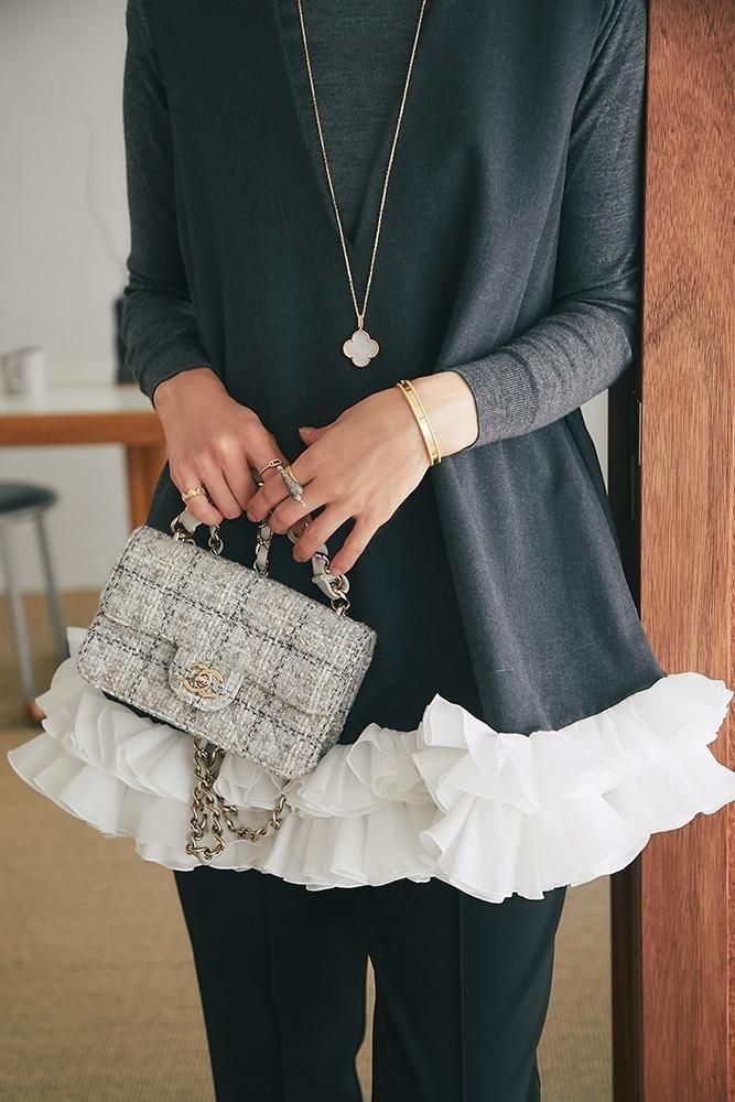 10％off】フリルトリムトップス(グレー) - seventen