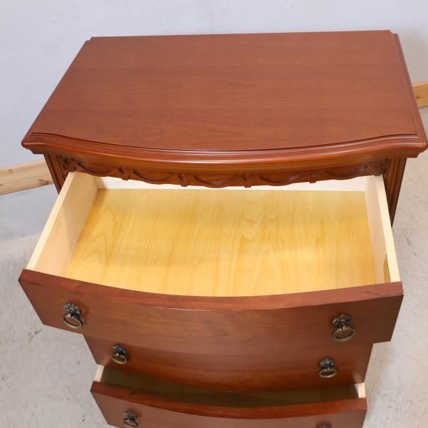 IDC OTSUKA(大塚家具)取り扱いブランドLYNN HOLLYN(リンホーリン)の