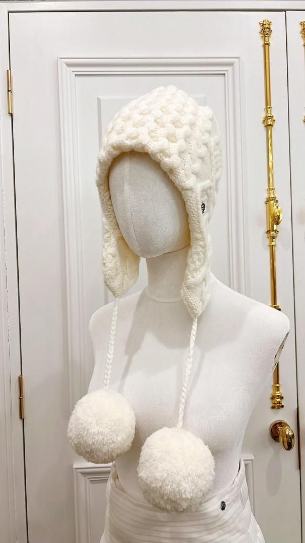 ヴァクトーフィッシャーマンズハット』 ボンボン無し 定価32780円