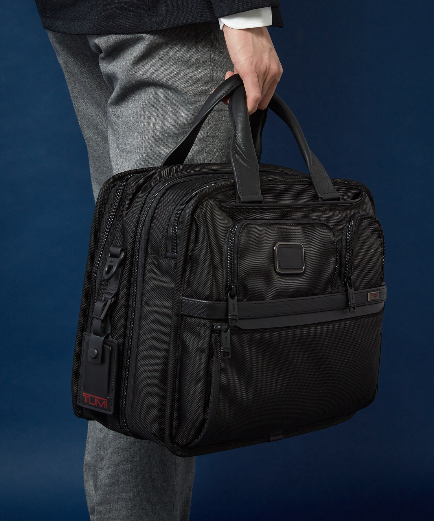 お正月限定価格】tumi エクスパンダブル 2wayビジネスバッグ TUMI