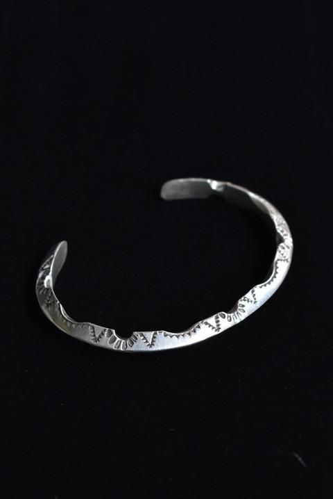 Indian Jewelry（インディアンジュエリー） ナバホ レイアダカイ Ray