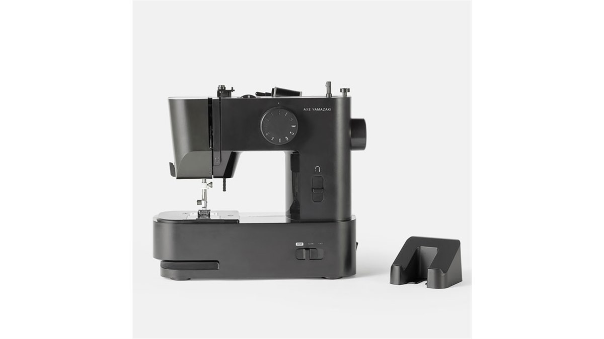 アックスヤマザキ、「子育てにちょうどいいミシン」を大幅