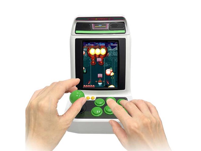 セガ、縦型モニター搭載で22タイトル収録の「アストロシティミニ V