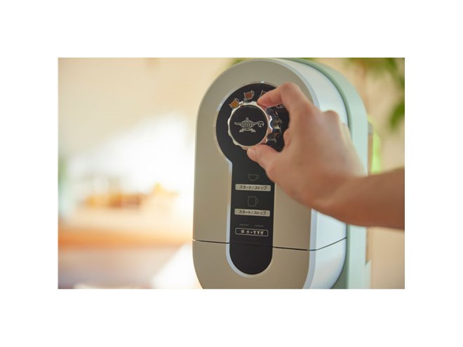 美味しいパンに美味しいコーヒーを」Aladdin初のコーヒーメーカーが3