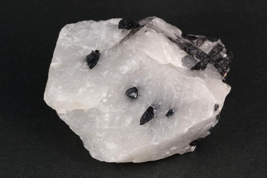 トルマリン イン クォーツ 原石 218g｜天然石 原石 通販キラリ石