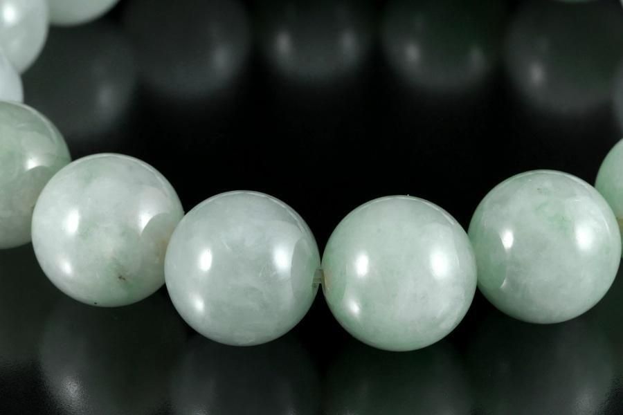 本翡翠 13.5mm玉 ブレスレット (ミャンマー産)｜天然石通販キラリ石