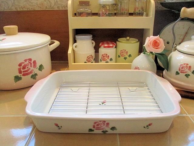 マニーローズ 陶器フライ＆グリルプレート - 「フランス雑貨マニー