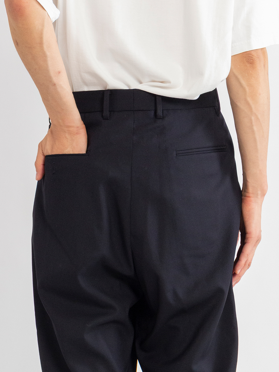 1 TUCK PANTS-1タックパンツ-URU（ウル）通販| stcompany