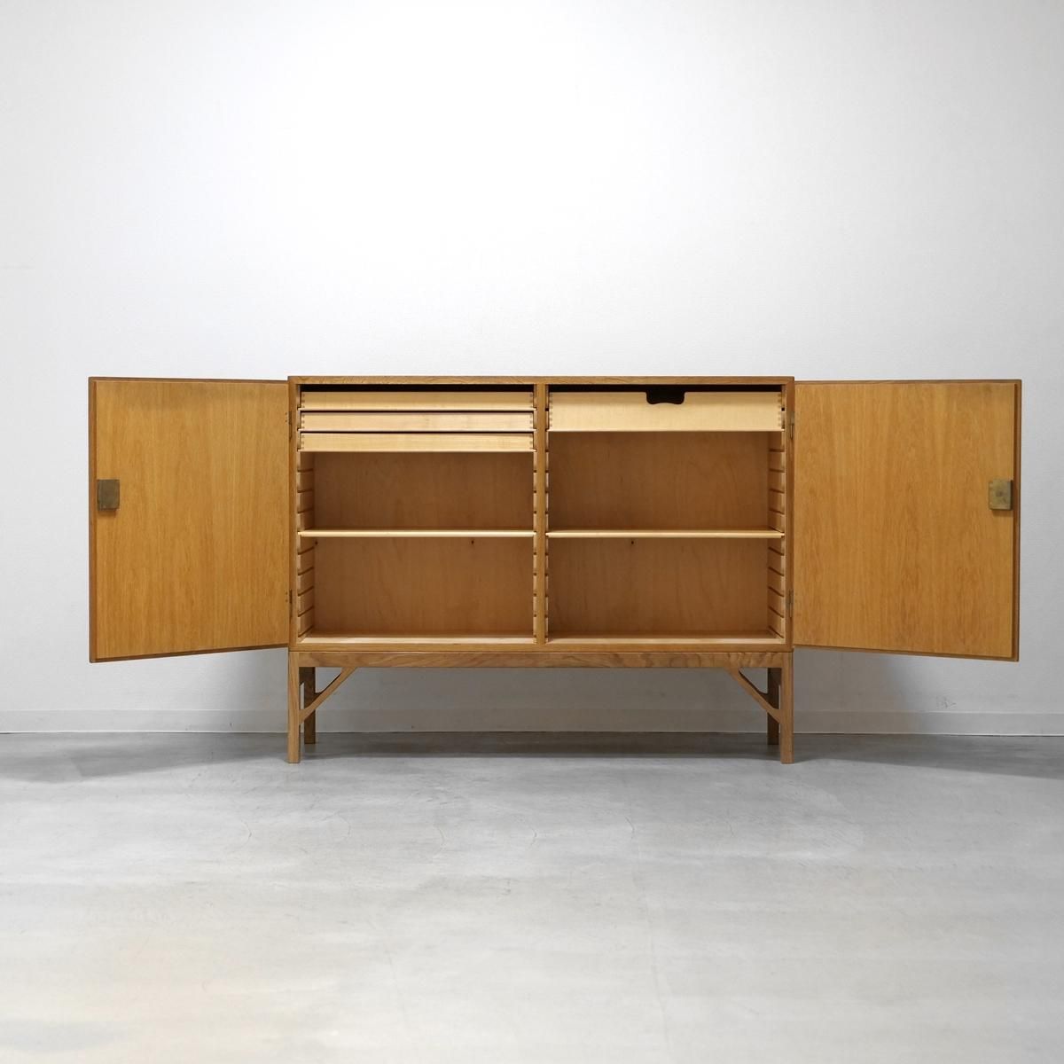 UD18086｜A232キャビネット/チーク/Borge Mogensen/ボーエ