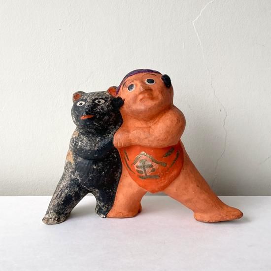 Vintage Japanese Folk Art: 熊金 / 中山土人形