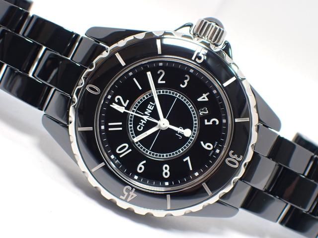 シャネル J12 ブラックセラミック 33mm H0682 - 腕時計専門店THE