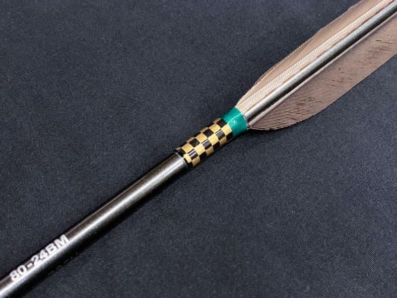 梓】カーボン矢 6本組 ミズノSST 80-24BM 黒手羽染抜 彗星 - 大阪 猪飼