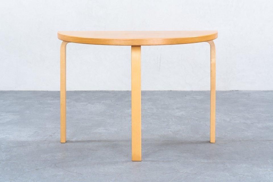 Alvar Aalto 半円テーブル アッシュ | 北欧家具 haluta (ハルタ)