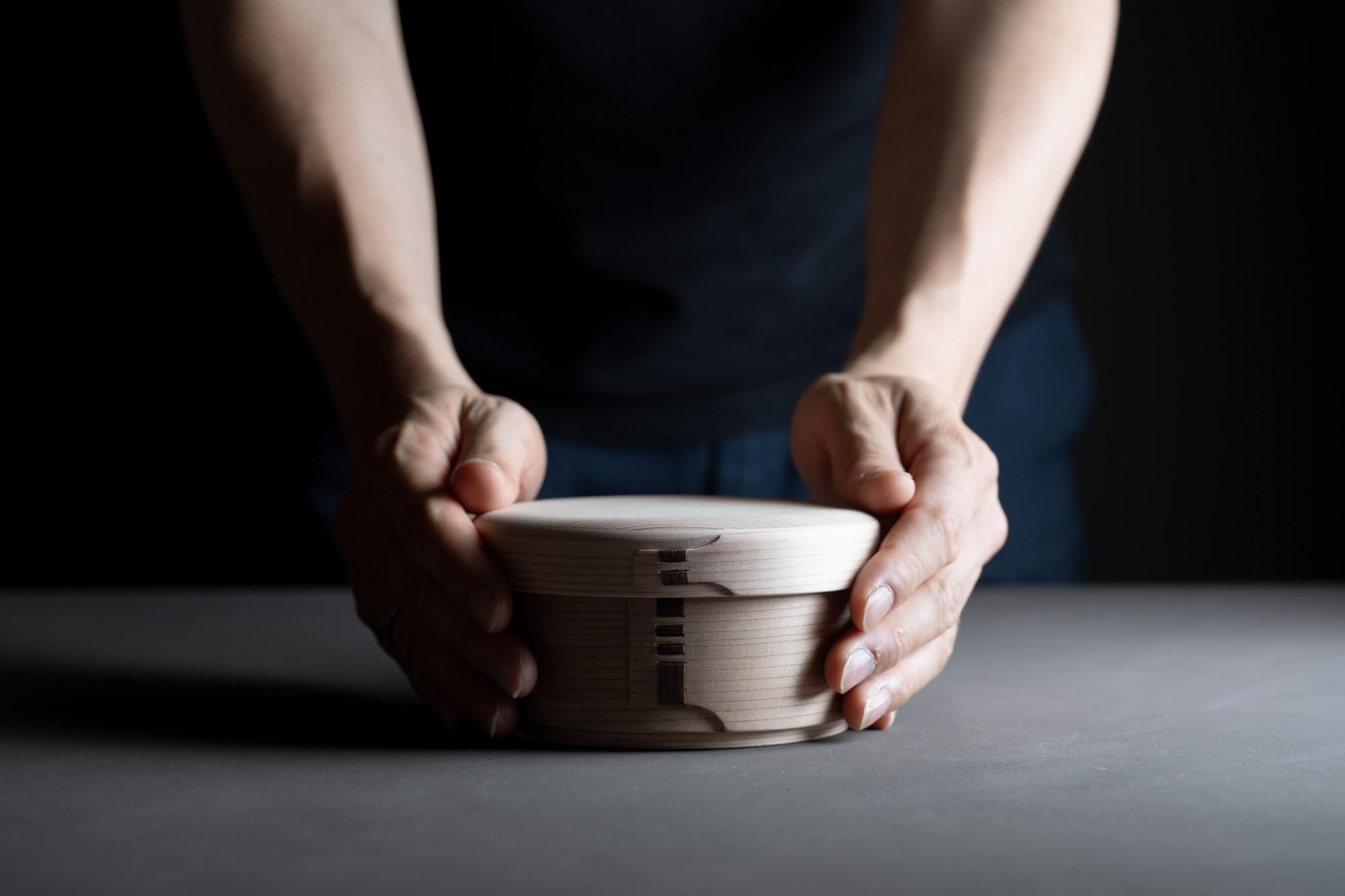 丸弁当箱（四寸）｜曲げわっぱ｜柴田慶信商店｜紡ぎ舎（つむぎや）