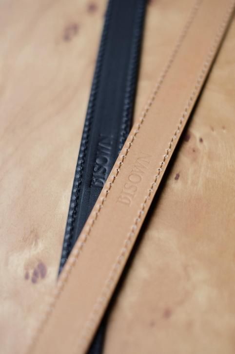 BISOWN/ビソウン】【25FW】LIZARD SQUARE BELT CAMEL