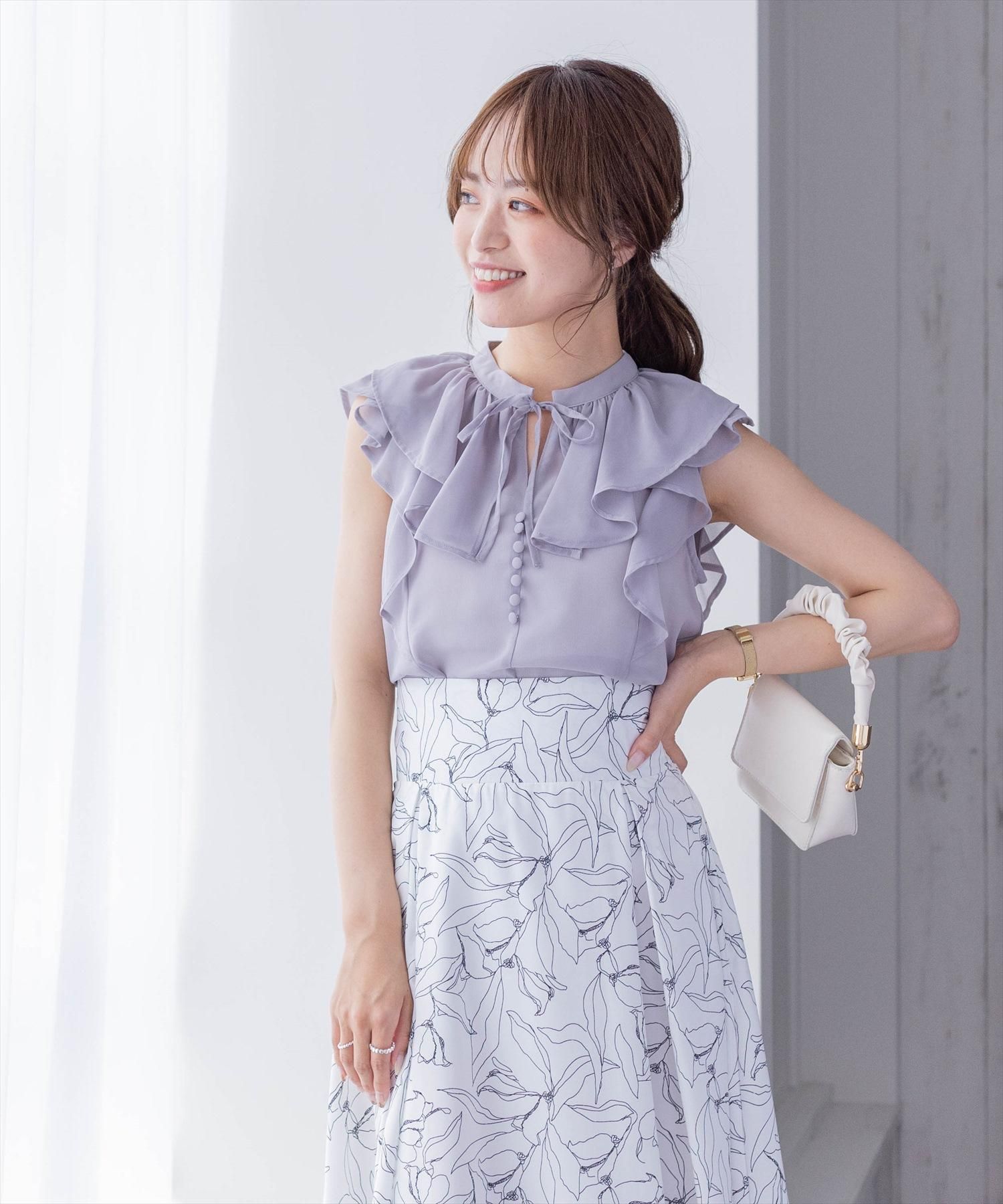 SALE/22%OFF》夏物/ フロントリボンノースリーブフリルブラウス - STAY