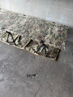 コットアンダーシート - BRUNT｜BUSH DE CAMPERS