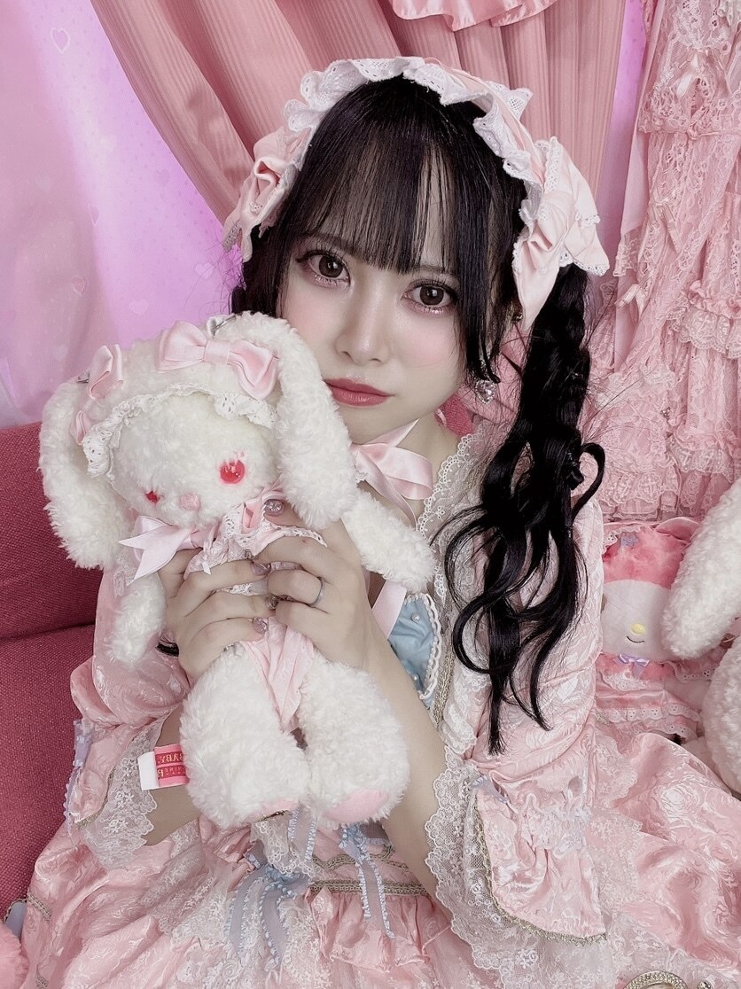 髪の毛でつくる、リボンハーフツイン×ウェーブ巻き＊まゆ：L199050496