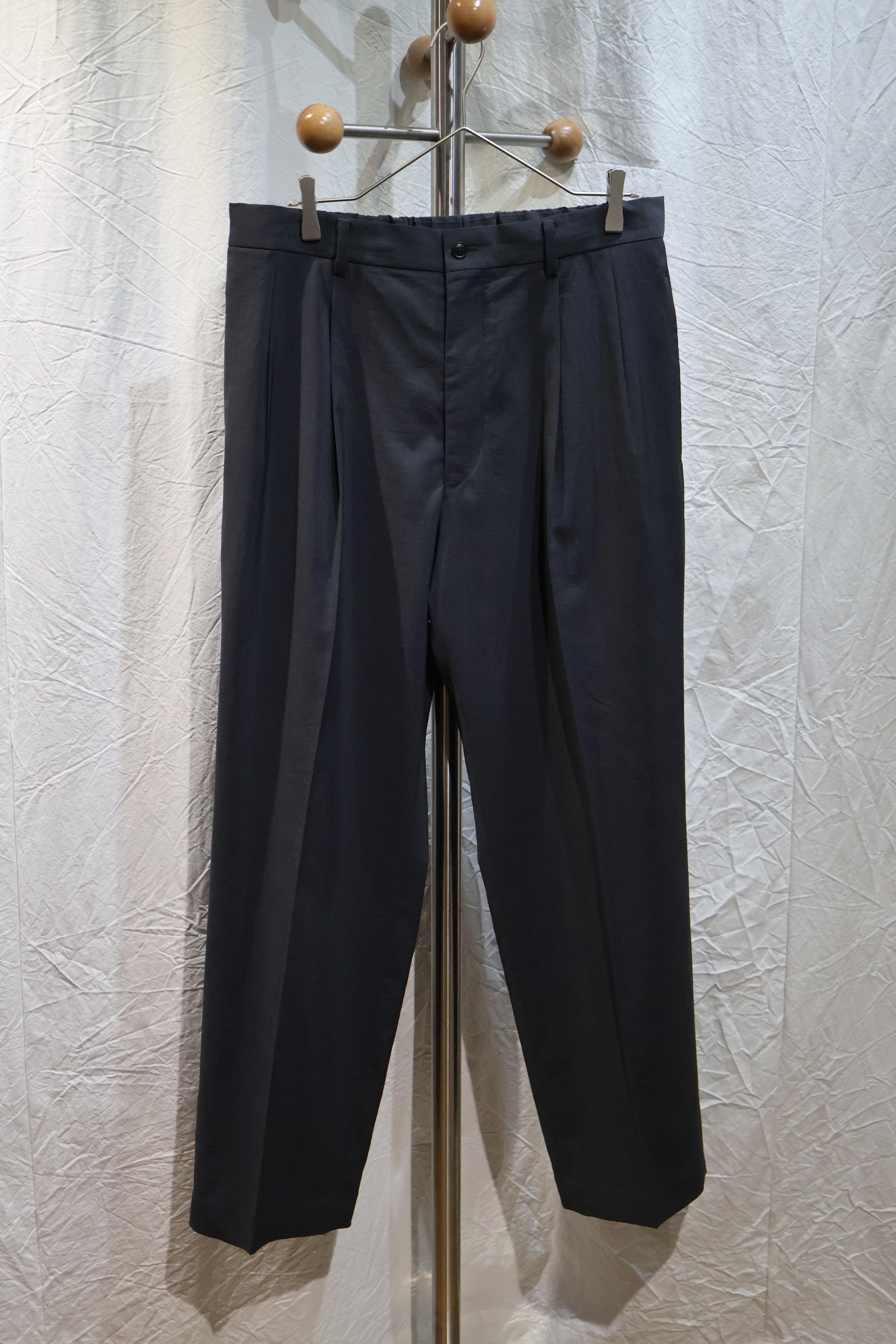 YOKO SAKAMOTO] DOUBLE PLEATED TROUSERS – In part