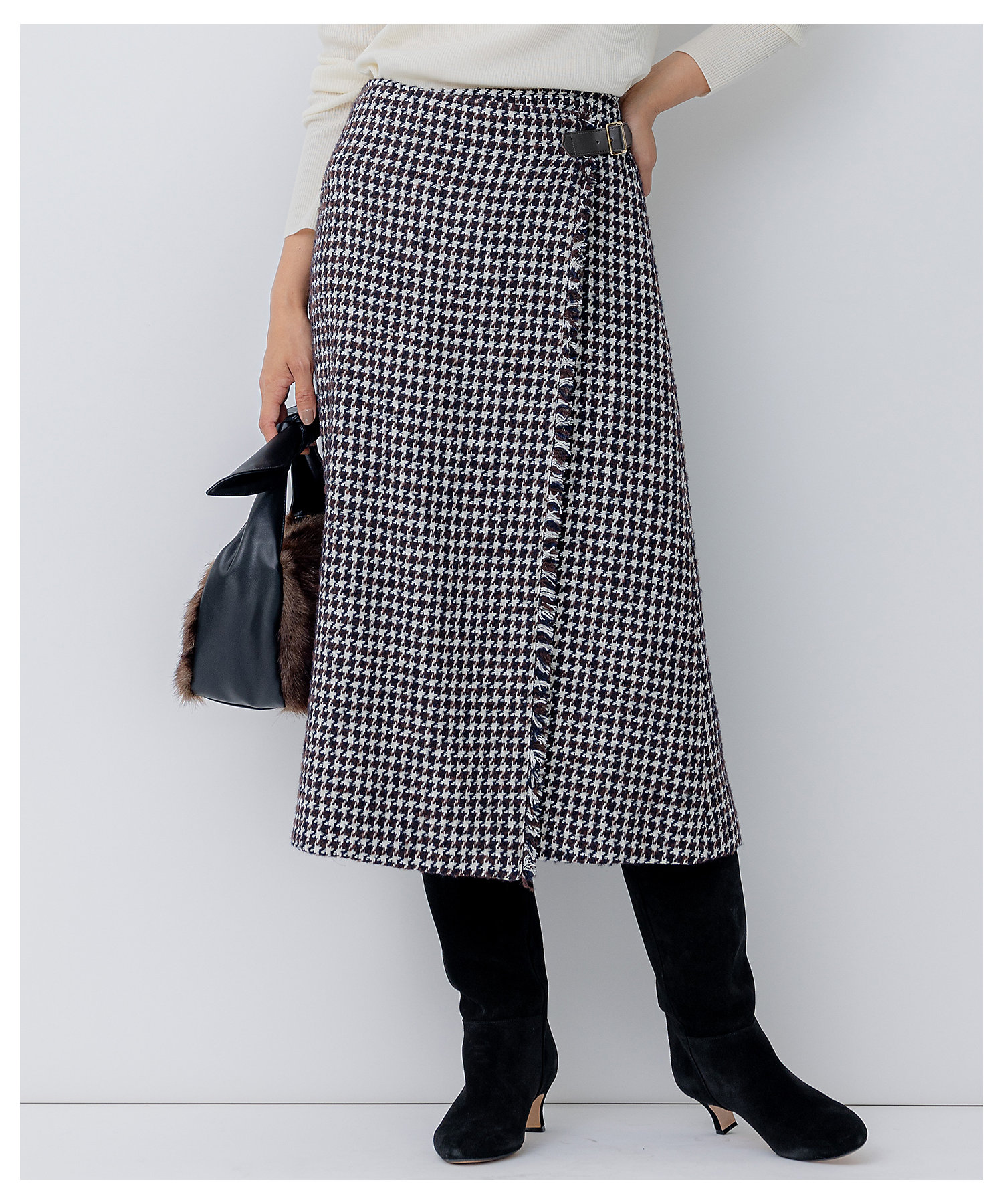 11008SKWSSW0509305001?$VS_1500$