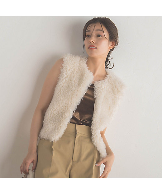 ダブルニードルフェイクファーベスト | Droite lautreamont (Women