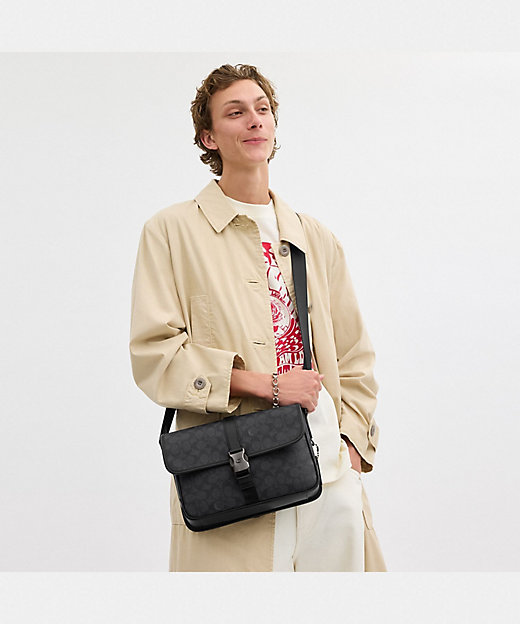リーグ メッセンジャー バッグ・シグネチャー キャンバス | COACH