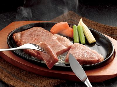 宮崎牛5等級ロースステーキ SW－740 | ミヤチク/ミヤチク | 三越