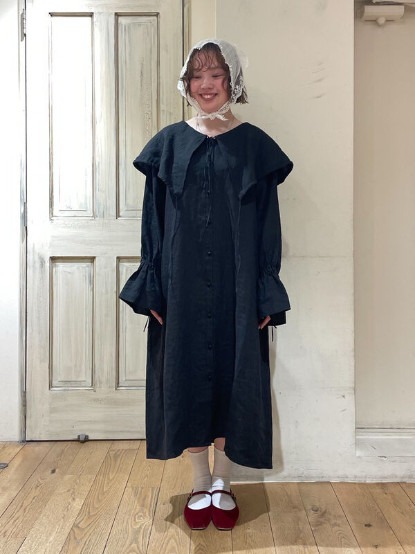 立川店/EC限定】リネンビッグカラーワンピース（ブラック/ピンク