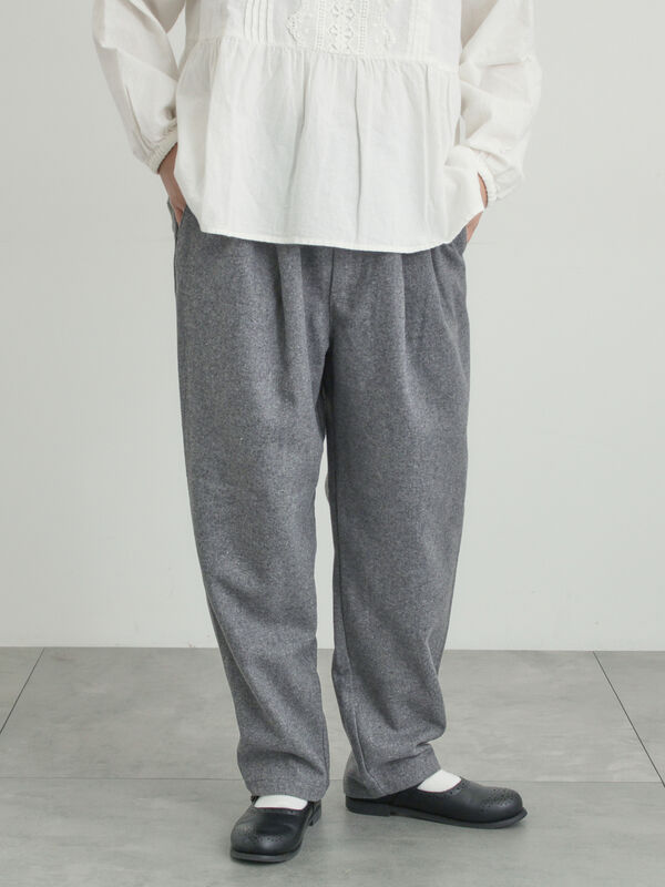 セール】 【帯電防止】ウール混テーパードパンツ《M/Lサイズ