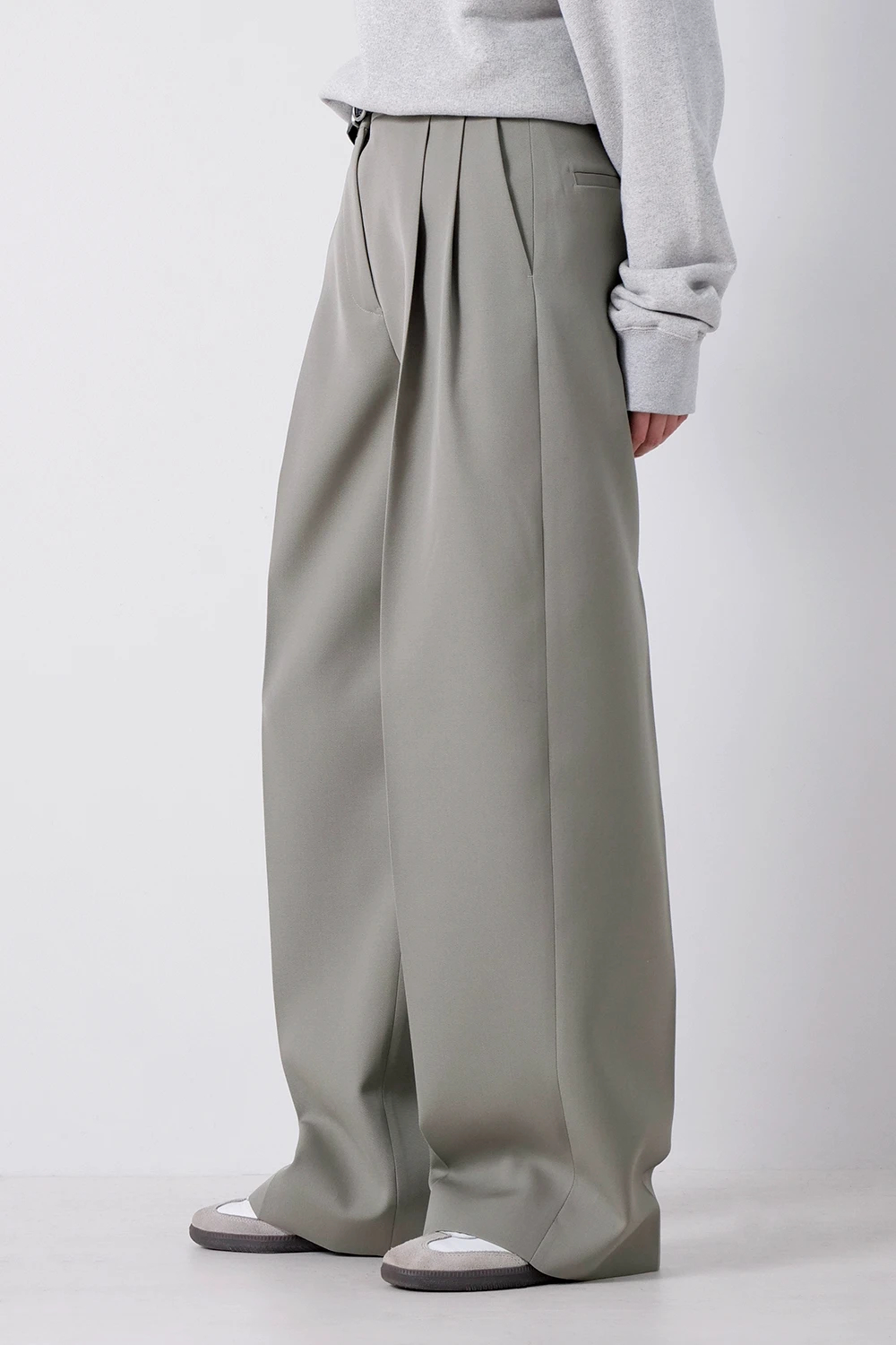 JIL SANDER（ジル サンダー）｜TROUSER 42 AW 28 WLアイテムの詳細