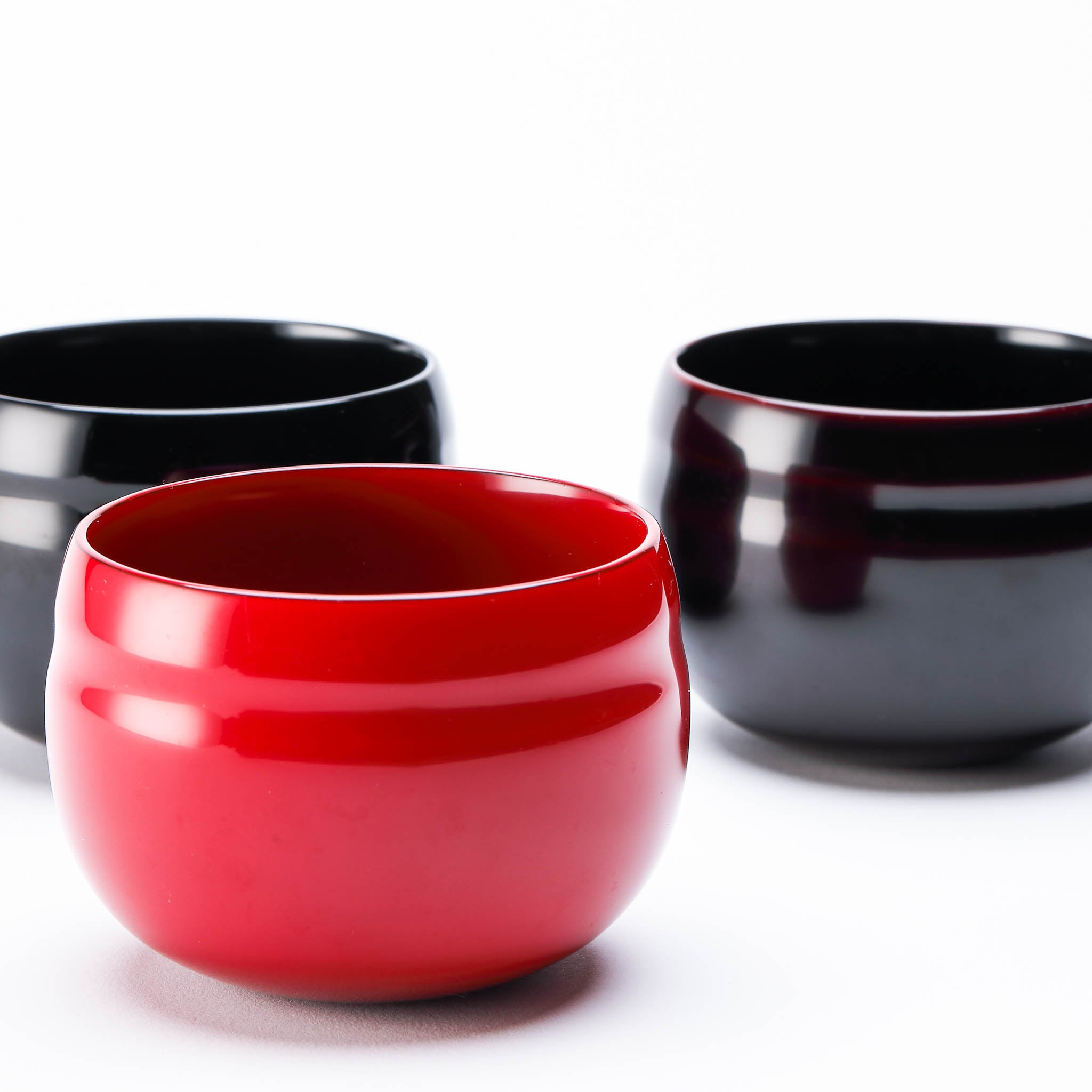 輪島塗 お椀 | てのひら | 黒 | 田谷漆器店【ご納品まで約1年】