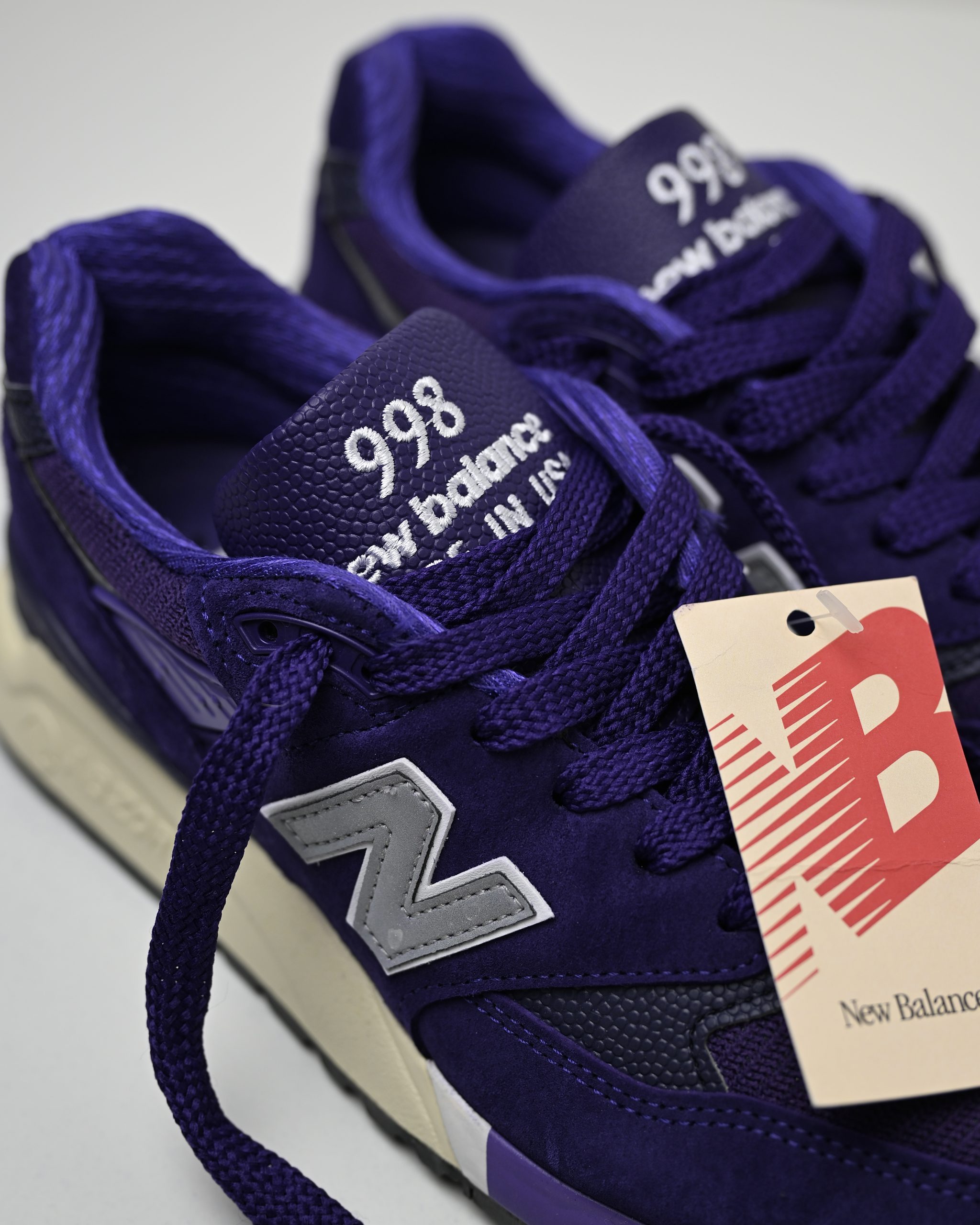 NEW BALANCE 998 MADE IN USA TRAINER PLUM PURPLE (US7) - Jazzy Badger