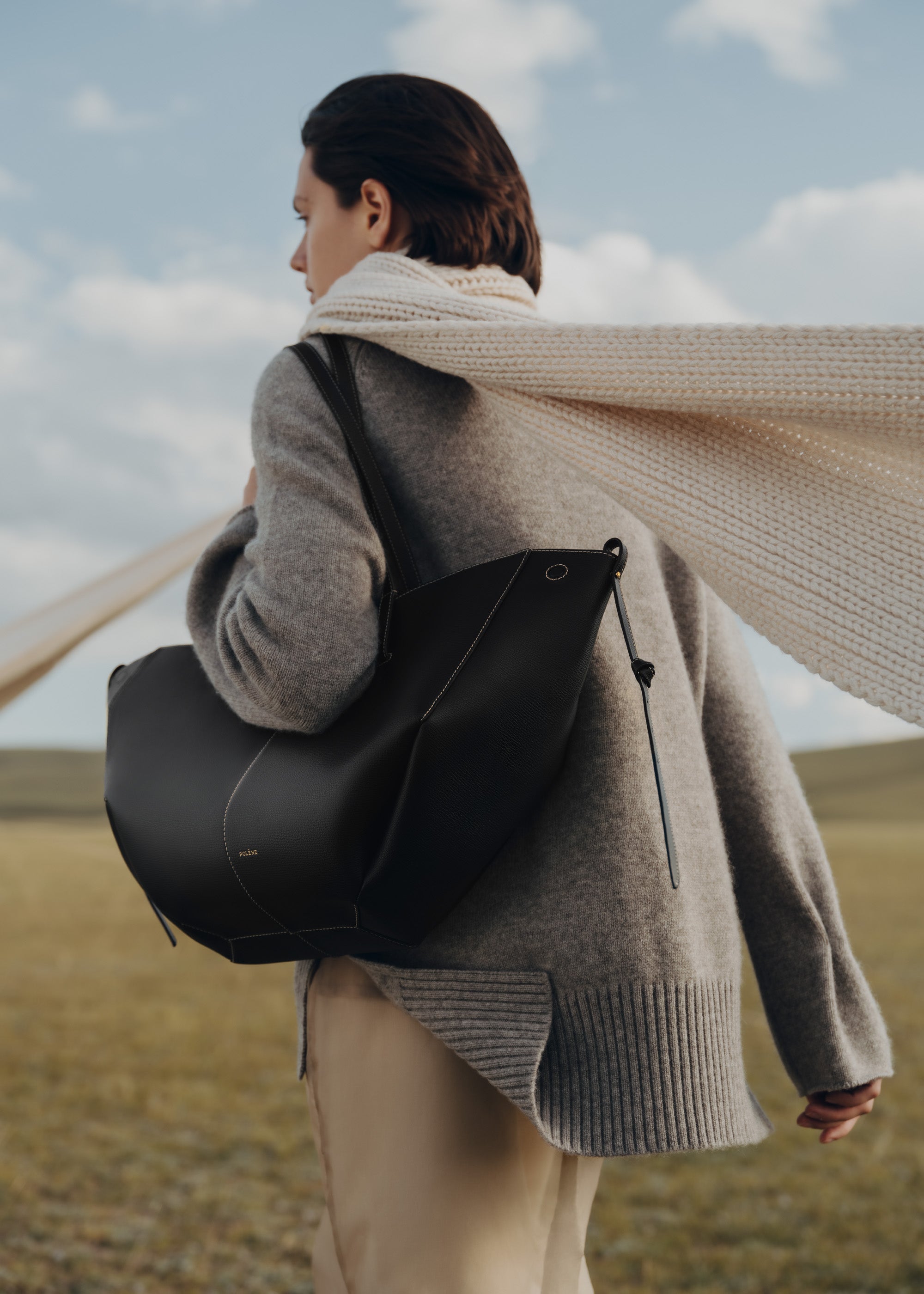 Polène | バッグ - Cyme - ブラック テクスチャード エクリュ ステッチ