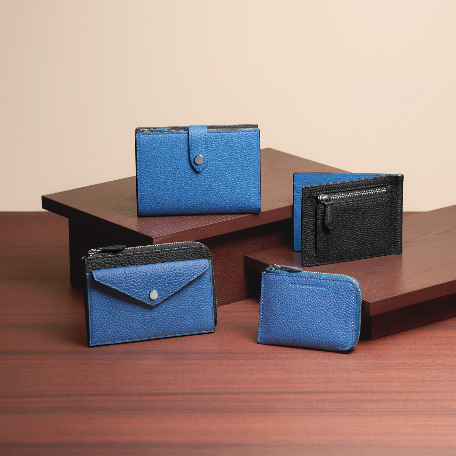 バイフォールド ビルクリップ コインケース付き シュリンクレザー