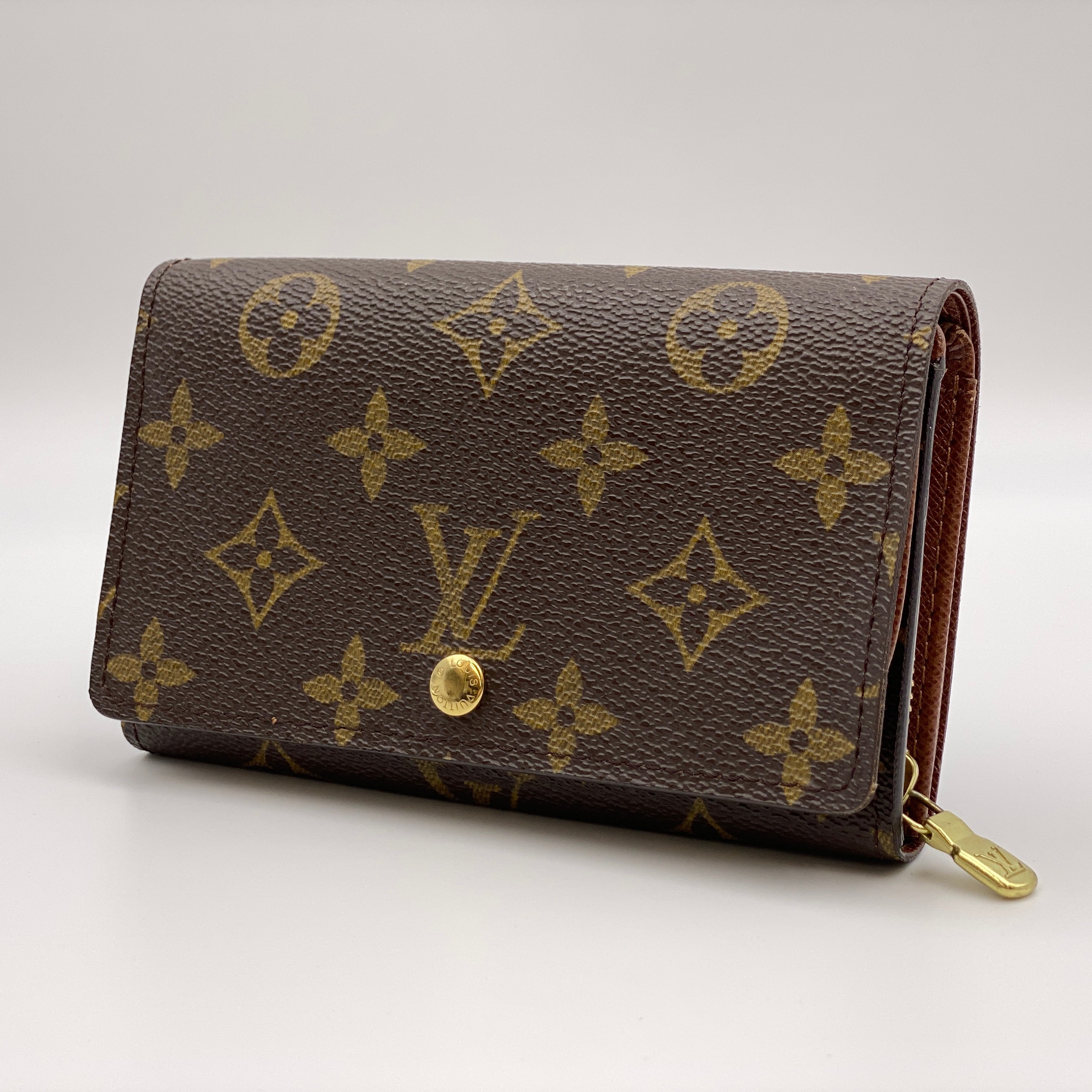 送料無料】 LOUIS VUITTON（ルイヴィトン）モノグラム財布ポルトモネ