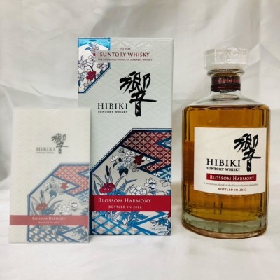 サントリー 響 ブロッサムハーモニー 2022 700ml 43% 箱/冊子付 商品