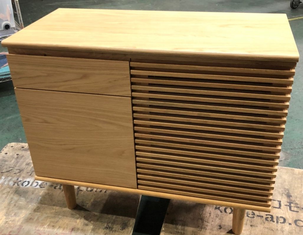 神戸市東灘区のお客様より、キャビネット＆テレビボードをお買取り致し