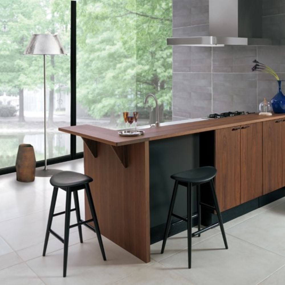 SELECTION ハイスツール（ウォールナット板座）EC19W – 柏木工株式会社