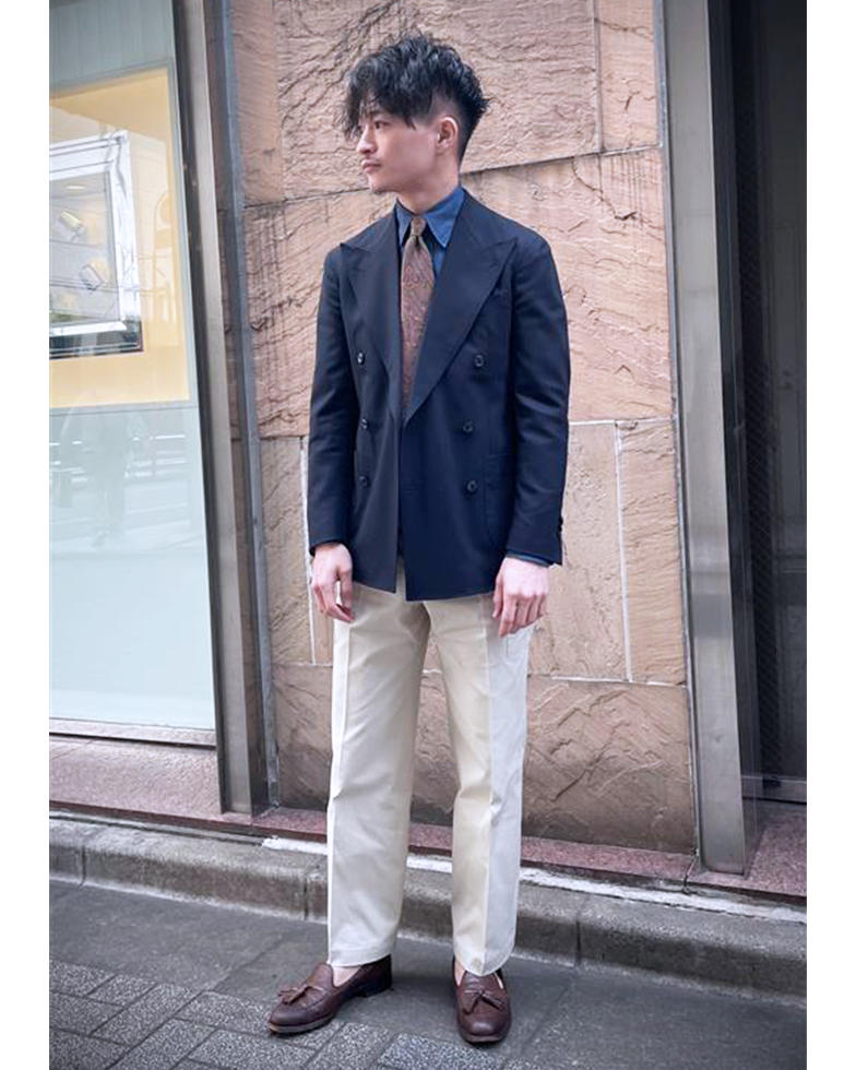 ネイビーダブルジャケット 新宿東口店 高山大輝 | オーダースーツの