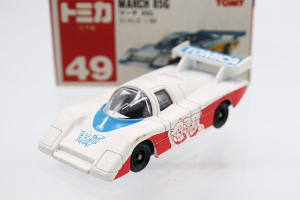 ミニカーショップ ケンボックス トミカ 赤箱(日本製)☆49☆マーチ 85G