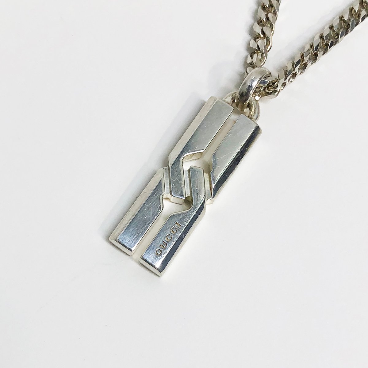 GUCCI グッチ ノットインフィニティ ネックレス バー SV925 – キングラム