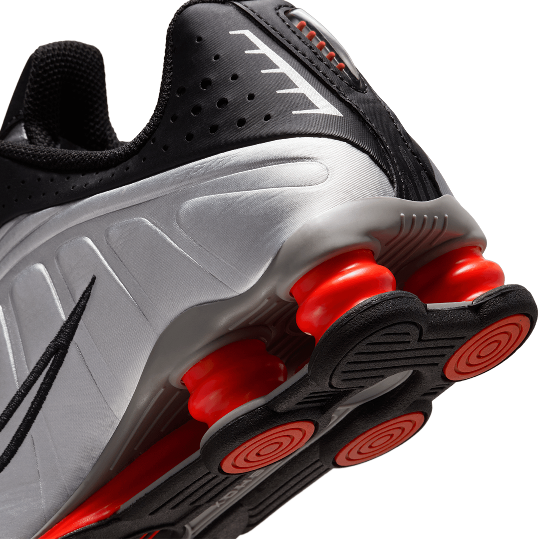 GS Nike Shox R4 - 'Metallic Silver/Metallic Silver' - Kicks Lounge