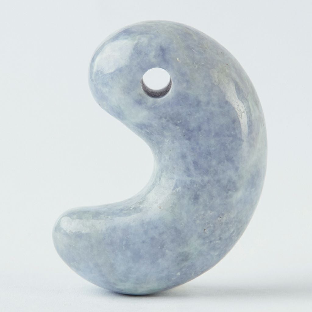 勾玉／紫・ラベンダー色ヒスイ | 糸魚川翡翠工房こたき