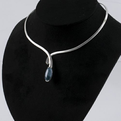 ネックレス／青色（入コン沢）ヒスイ | 糸魚川翡翠工房こたき